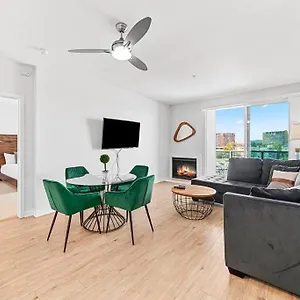 Emerald Gem 2bedroom 2bath With Full Marina View , Los Angeles United States