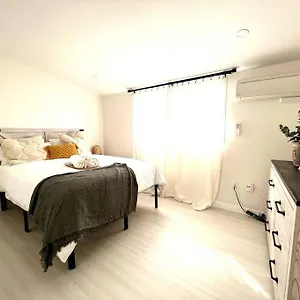 Luxury 4br- Disney, Convention, Beaches , Anaheim United States